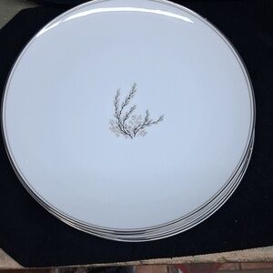 Noritake White Dinner Plates-Candice Pattern with Delicate Gold Trim